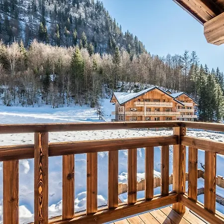 Chalet Azobe Morzine - By Emerald *
